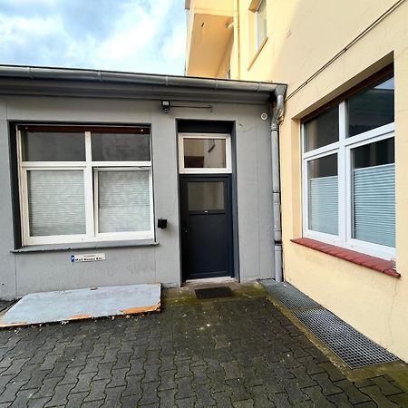 Apartment Central 10D 55Qm Wi-Fi Free Parking Calm Back House Dortmund Exterior photo